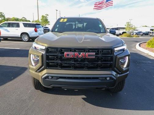 2025 GMC Canyon Elevation