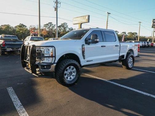 2024 Ford F-350 XLT