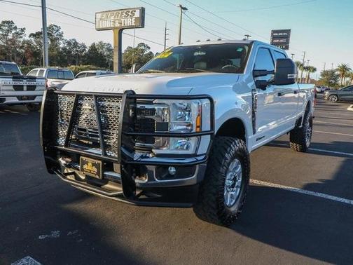 2024 Ford F-350 XLT