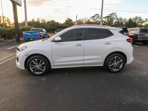 2022 Buick Encore GX Select
