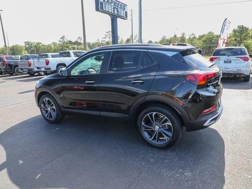 2022 Buick Encore GX Select