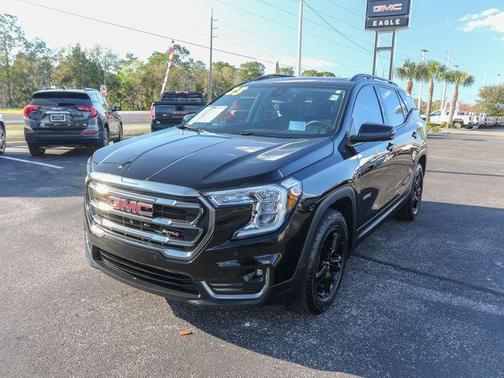 2023 GMC Terrain AT4