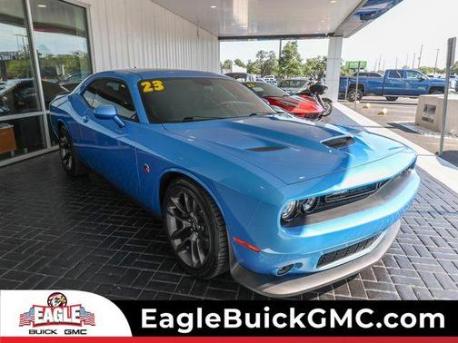B5 Blue Pearlcoat 2023 Dodge Challenger R/T Scat Pack