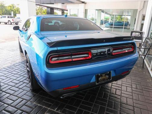B5 Blue Pearlcoat 2023 Dodge Challenger R/T Scat Pack