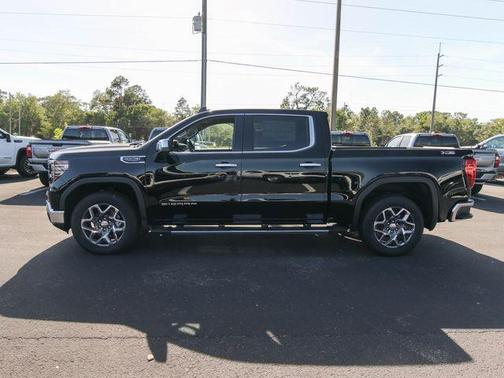 Onyx Black 2026 GMC Sierra 1500 SLT