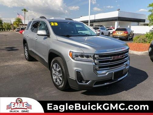 2023 GMC Acadia SLT