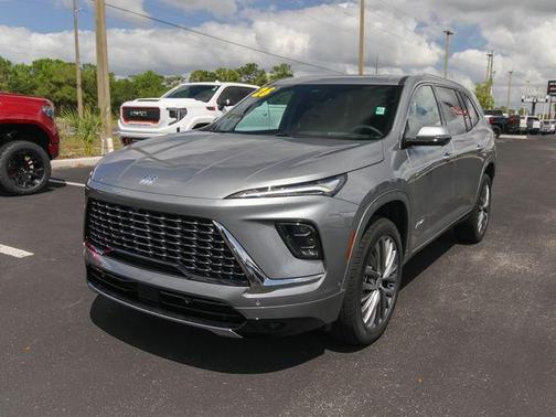Moonstone Gray Metallic 2026 Buick Enclave Avenir