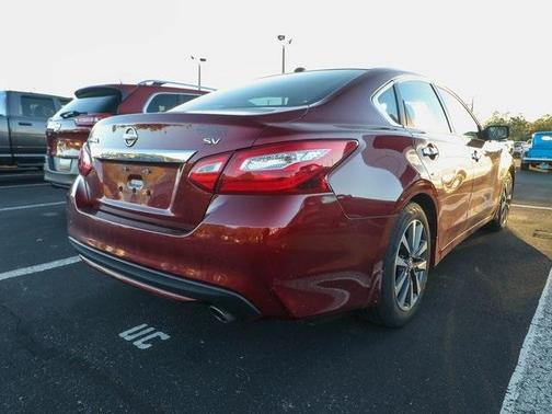 2017 Nissan Altima 2.5 SV