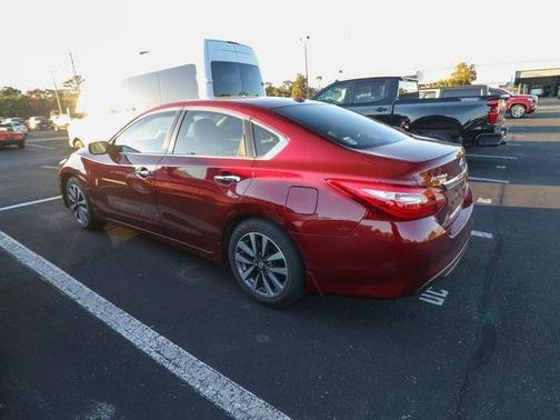 2017 Nissan Altima 2.5 SV