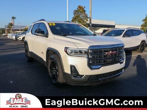 2023 GMC Acadia AT4