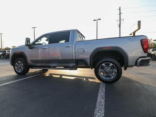 2026 GMC Sierra 2500 SLT