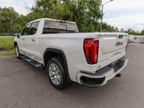 White Frost Tri-Coat 2023 GMC Sierra 1500 Denali