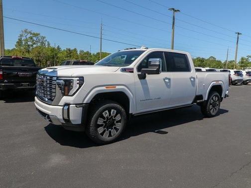 2025 GMC Sierra 3500 Denali