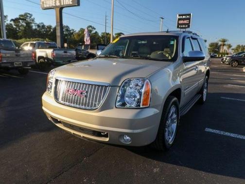 2011 GMC Yukon SLT