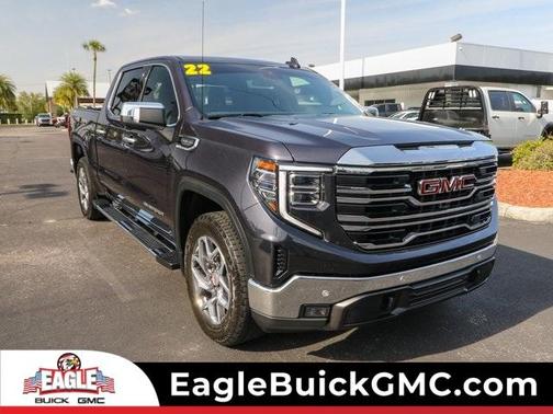 2022 GMC Sierra 1500 SLT