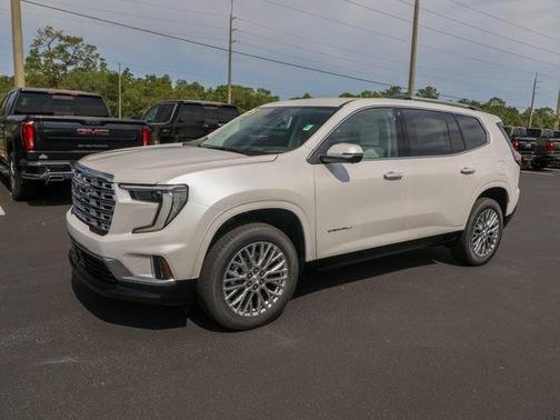 2025 GMC Acadia Denali