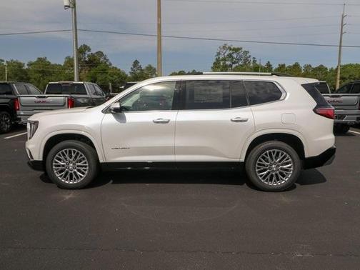 2025 GMC Acadia Denali