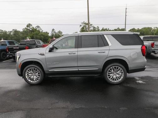 2025 GMC Yukon Elevation
