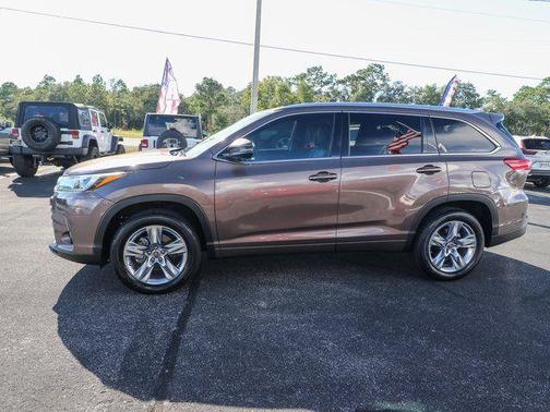 2019 Toyota Highlander Limited Platinum