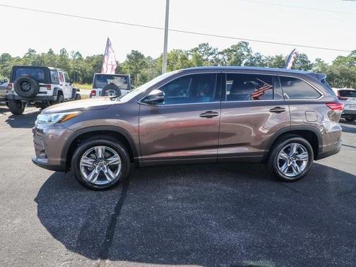 2019 Toyota Highlander Limited Platinum