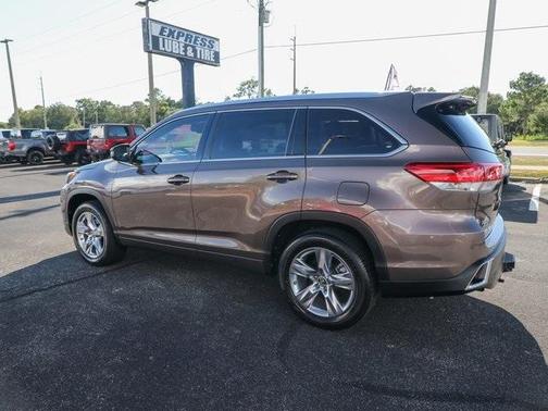2019 Toyota Highlander Limited Platinum