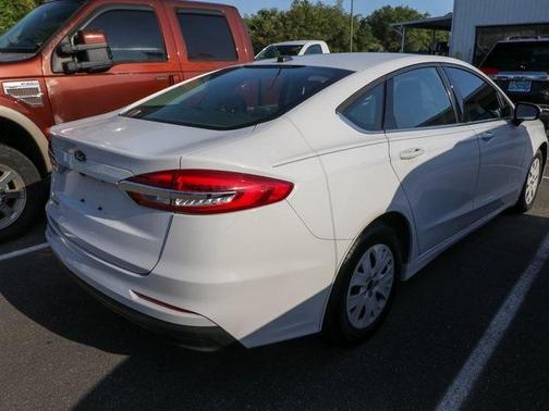 2019 Ford Fusion S