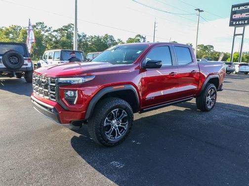 2025 GMC Canyon AT4