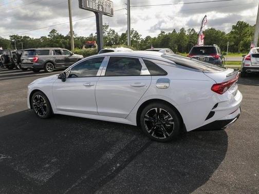 2024 Kia K5 GT-Line