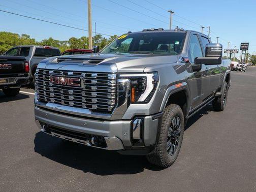 2025 GMC Sierra 2500 Denali