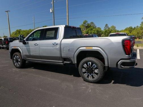 2025 GMC Sierra 2500 Denali