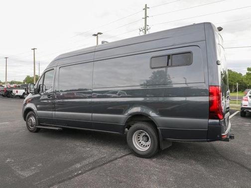 2022 Mercedes-Benz Sprinter 3500XD