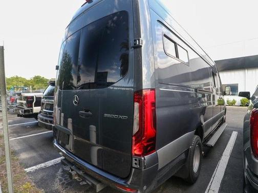 2022 Mercedes-Benz Sprinter 3500XD