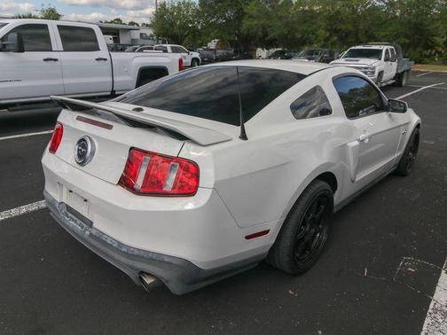 Performance White 2011 Ford Mustang GT Premium