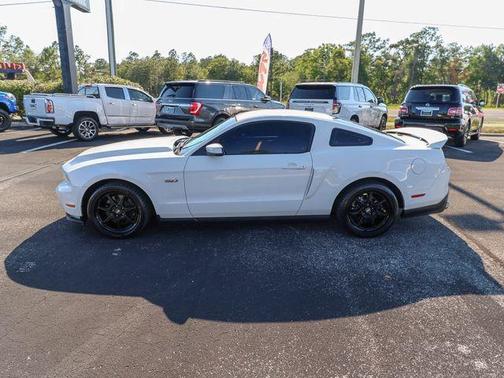 White 2011 Ford Mustang GT