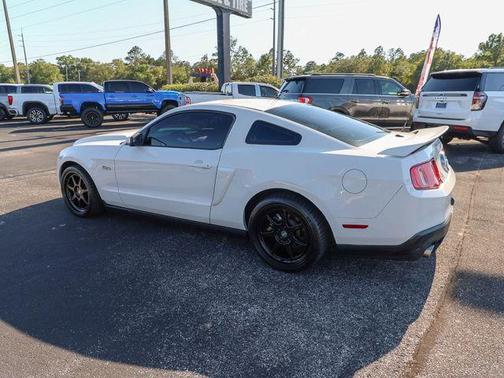 White 2011 Ford Mustang GT