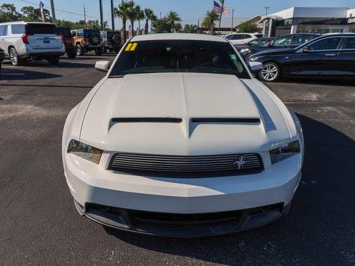 White 2011 Ford Mustang GT