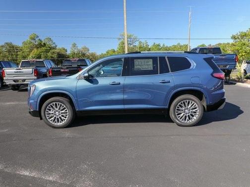 2026 GMC Acadia Denali