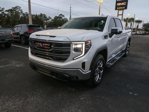 2022 GMC Sierra 1500 SLT