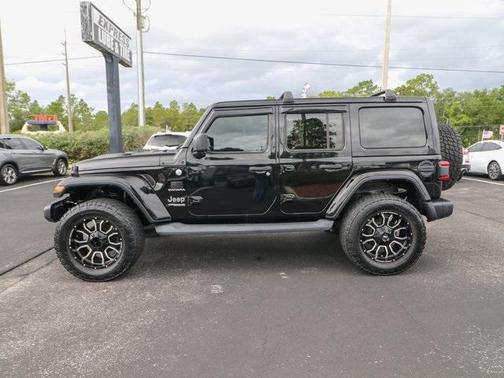 2019 Jeep Wrangler Unlimited Sahara