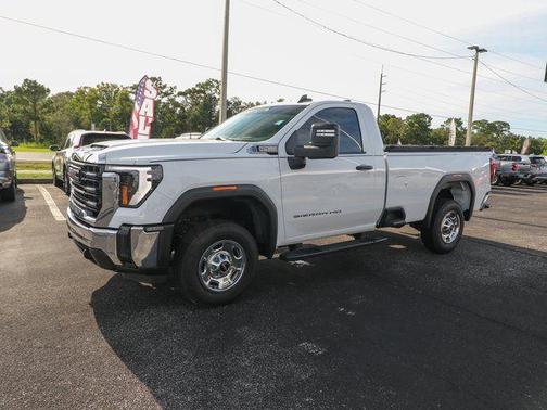 2024 GMC Sierra 2500 Pro