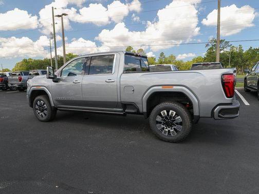 2025 GMC Sierra 2500 Denali