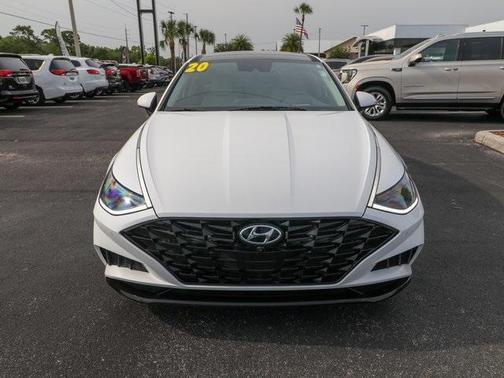 2020 Hyundai SONATA Limited