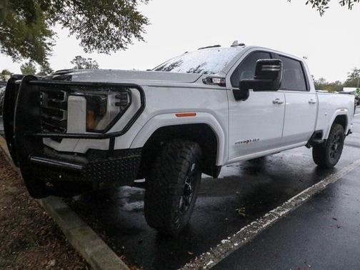 2024 GMC Sierra 2500 AT4