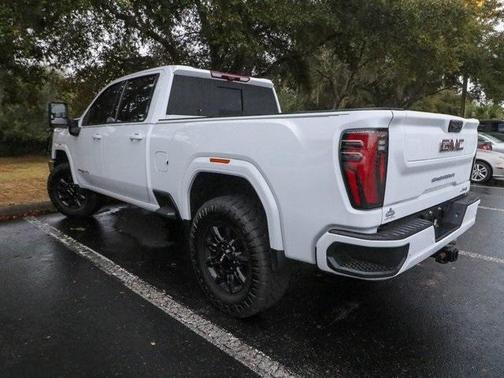 2024 GMC Sierra 2500 AT4