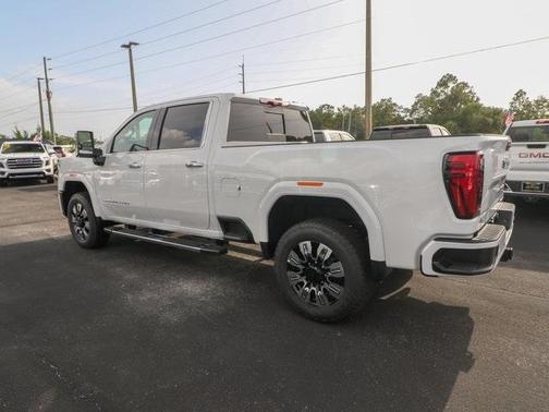2025 GMC Sierra 2500 Denali