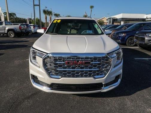2024 GMC Terrain Denali