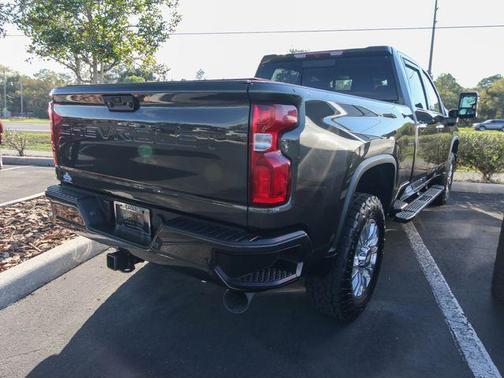 Greenstone 2023 Chevrolet Silverado 3500 High Country