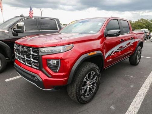 2025 GMC Canyon AT4