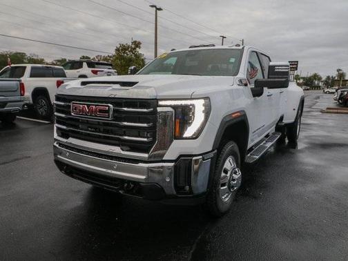 2026 GMC Sierra 3500 SLT