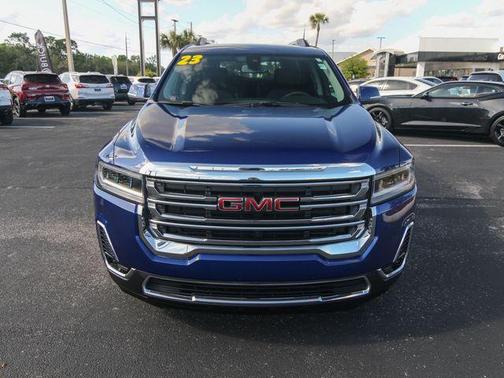 Ultra Blue Metallic 2023 GMC Acadia SLT